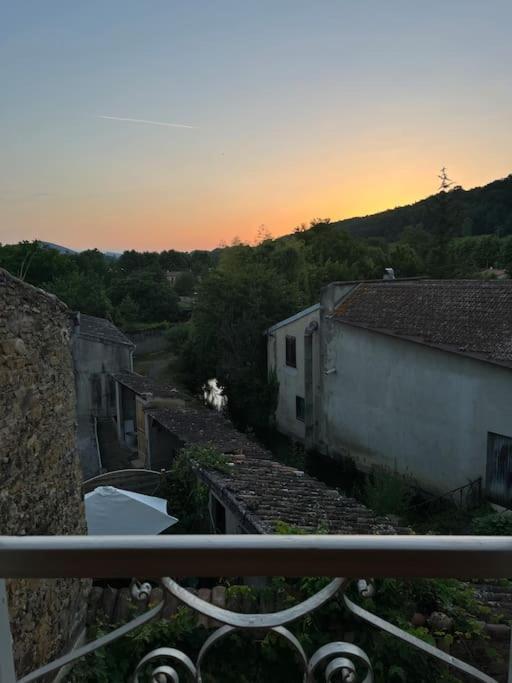 La Maison De Mama C: Charming French Village Home Sainte-Colombe-sur-lʼHers Dış mekan fotoğraf